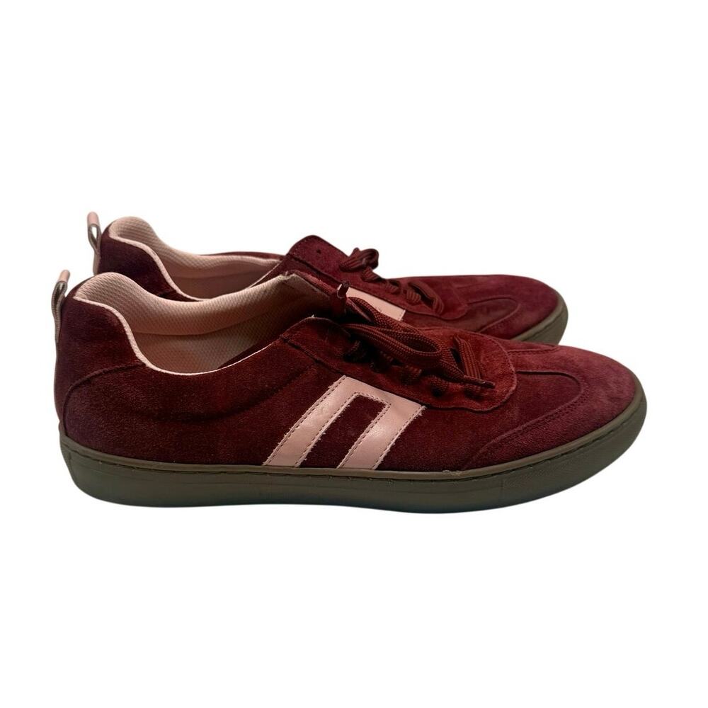 Cruza burgandy lace up suede sneakers size 9/40